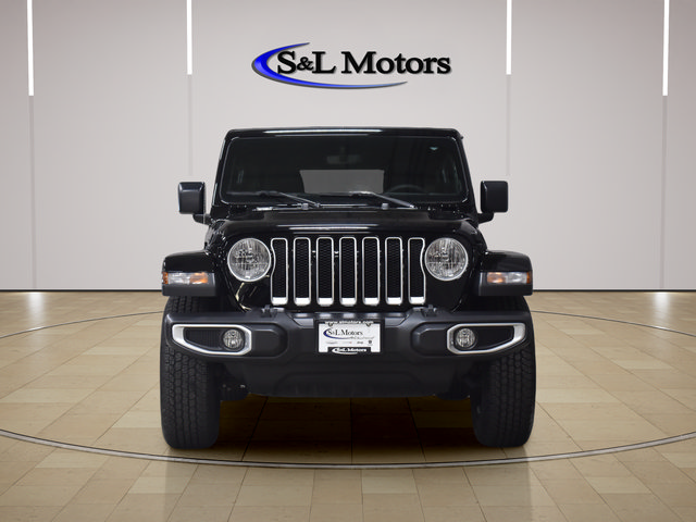 Used 2023 Jeep Wrangler Unlimited Sahara AWD/4WD image 2