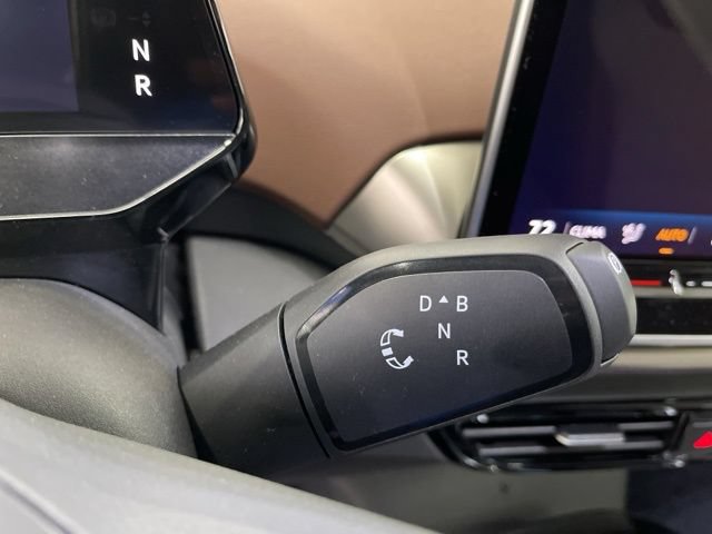 New 2026 Volkswagen ID.4 Pro RWD image 15