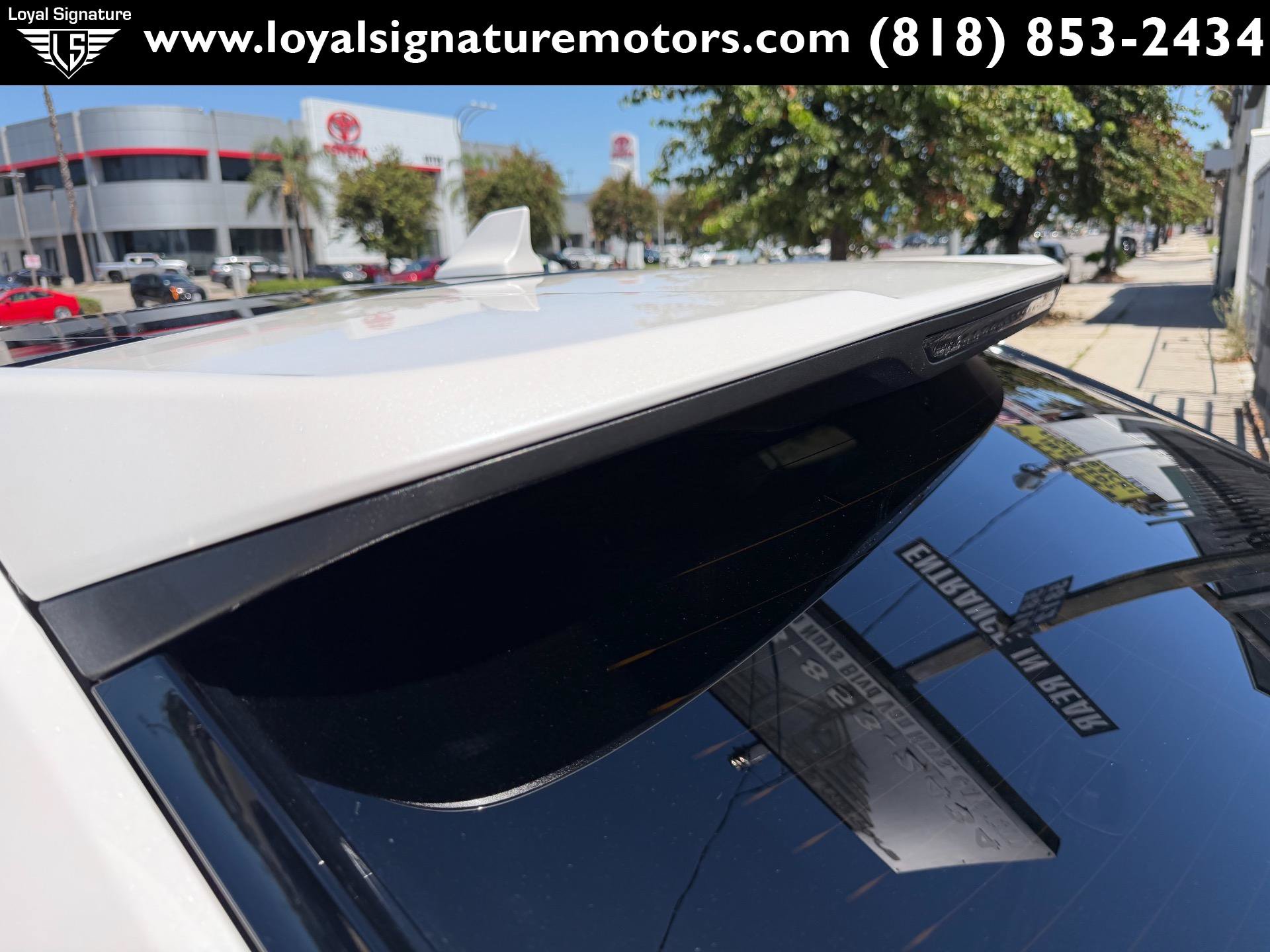 Used 2019 Ford Edge SEL w/ Equipment Group 201A FWD image 17