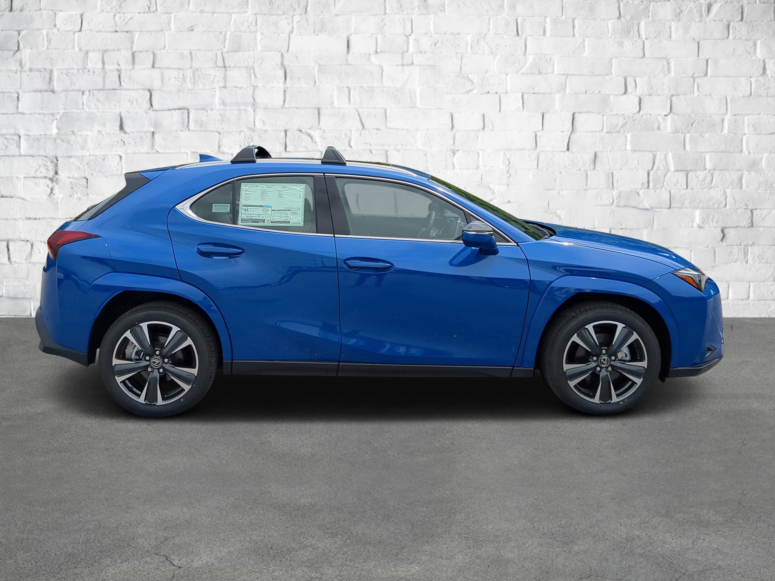 New 2025 Lexus UX 300h FWD image 3
