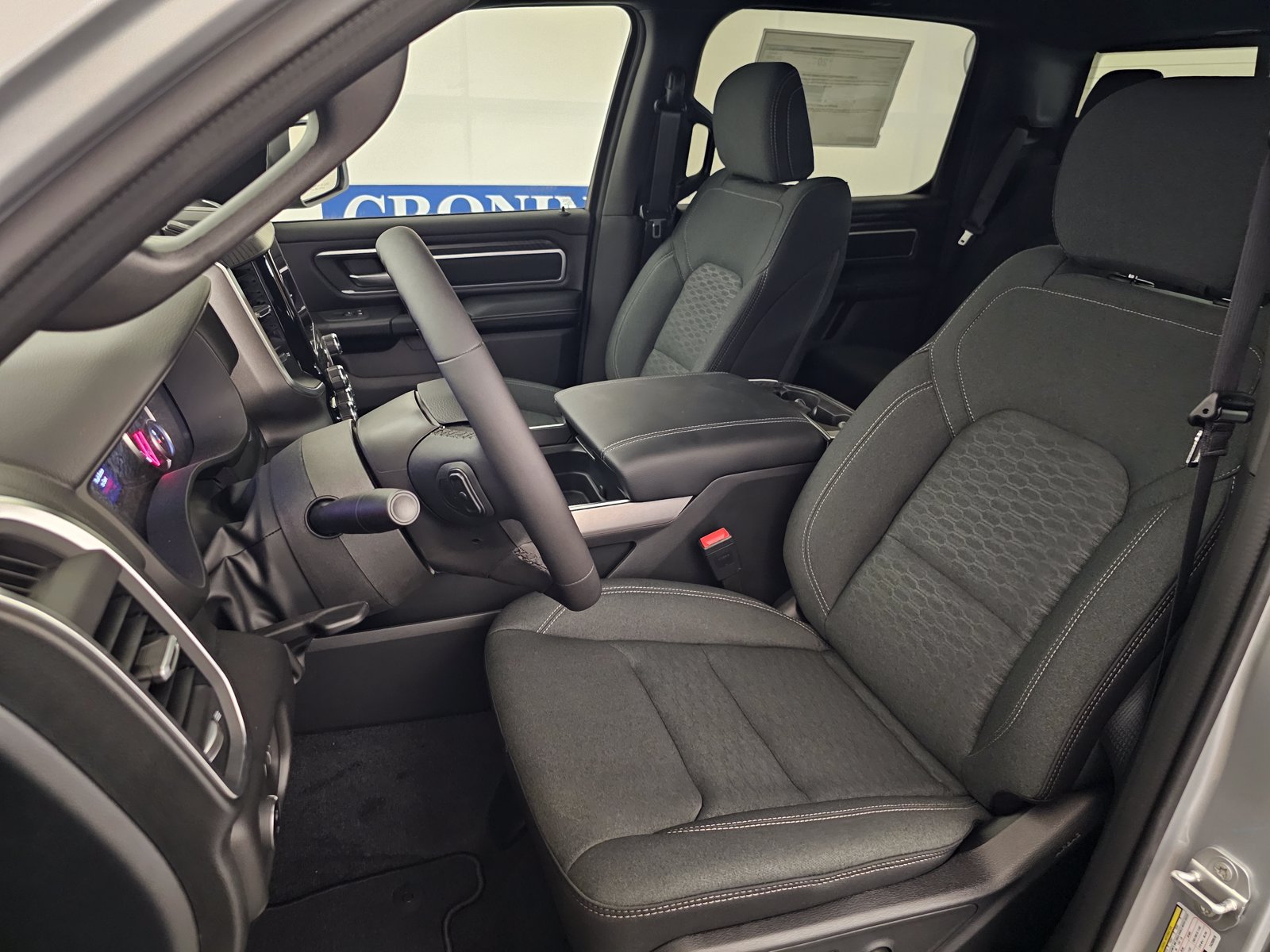 New 2026 RAM 1500 Big Horn AWD/4WD image 5