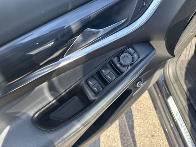 Used 2024 Buick Enclave Essence w/ Experience Buick Package AWD/4WD image 23