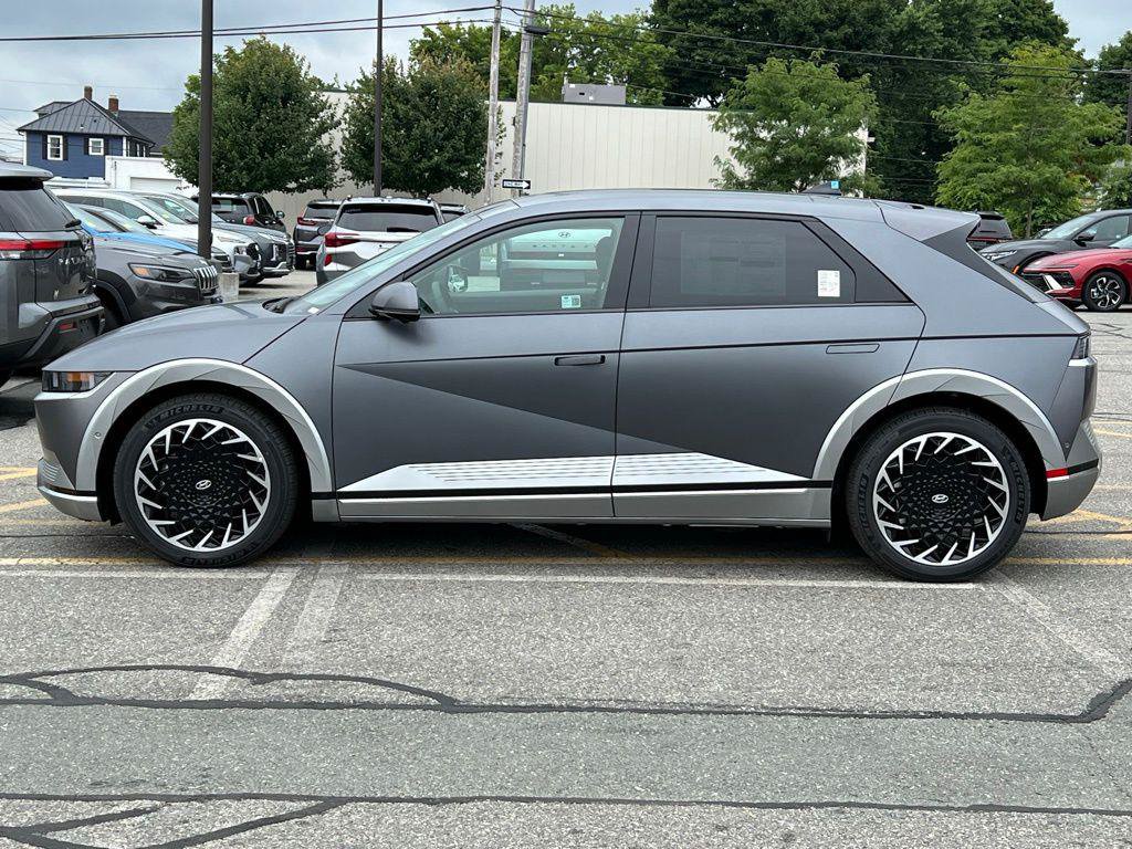 New 2024 Hyundai Ioniq 5 Limited AWD/4WD image 2