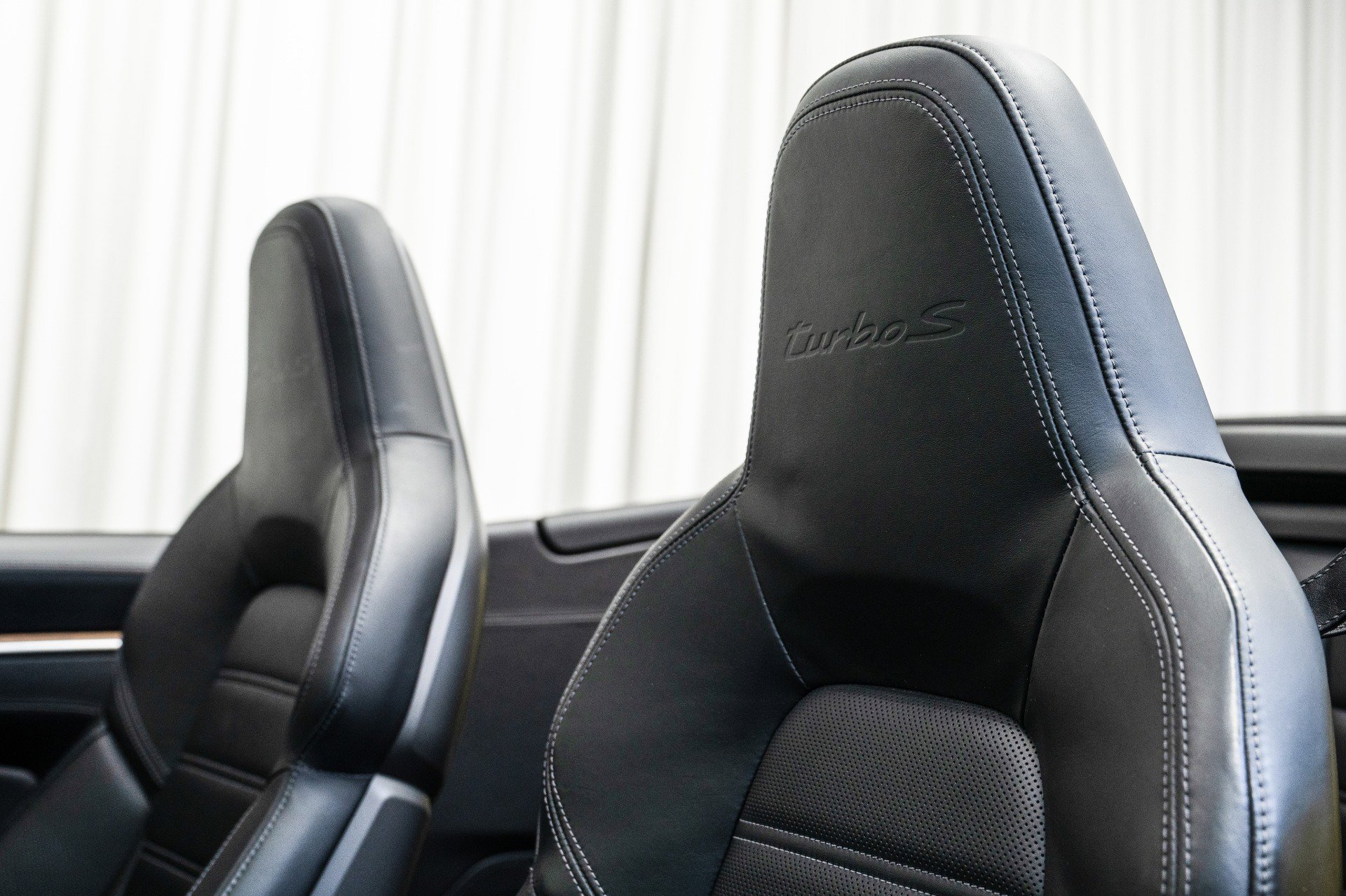 Used 2021 Porsche 911 Turbo S image 25