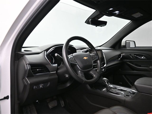 Used 2023 Chevrolet Traverse High Country image 18
