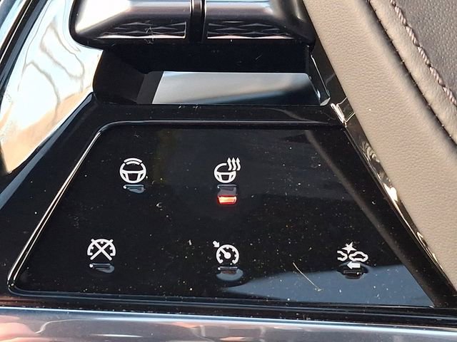 New 2026 Cadillac Escalade Platinum Sport w/ LPO, ONYX Package image 16