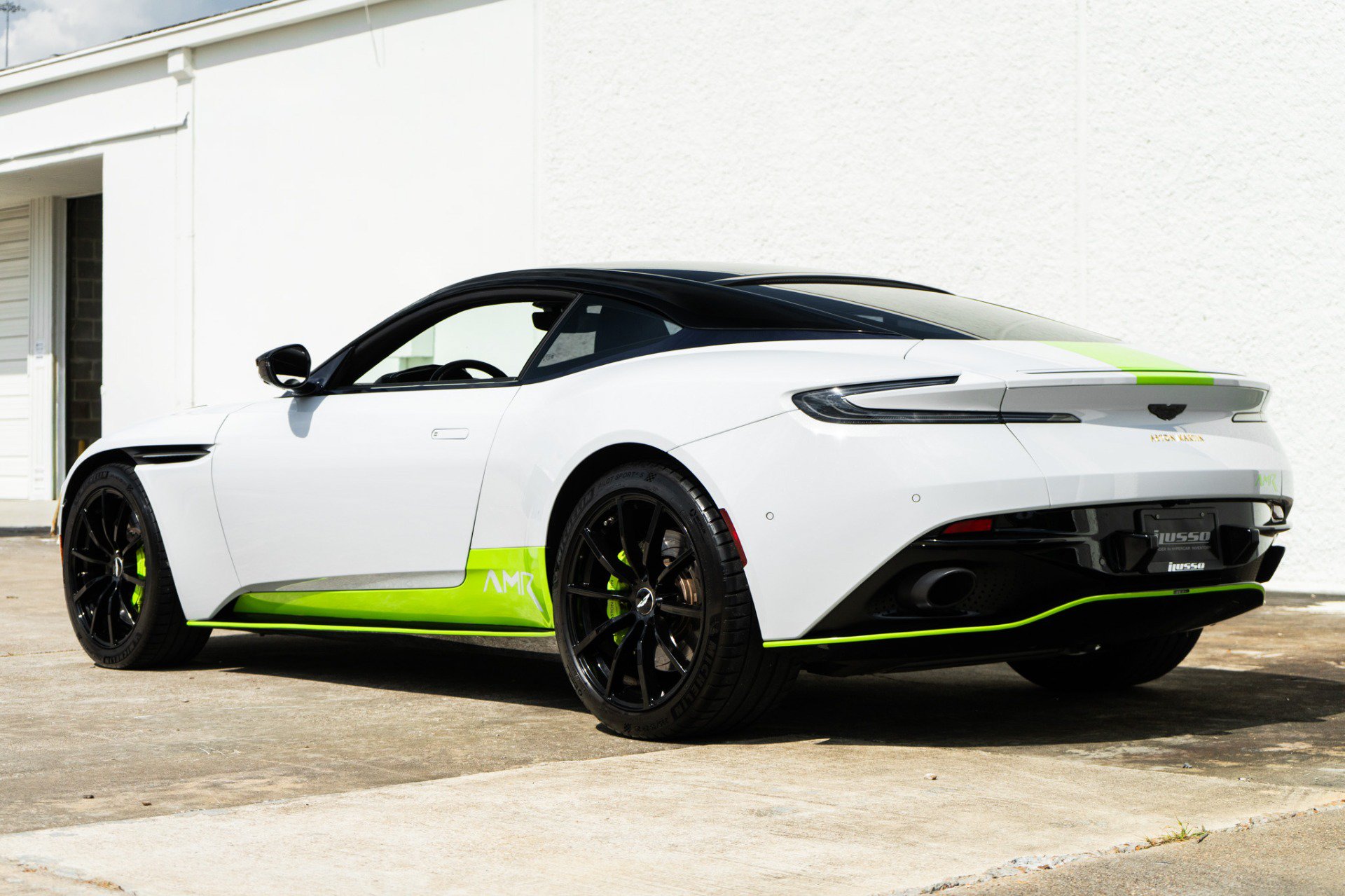 Used 2019 Aston Martin DB11 AMR RWD image 4