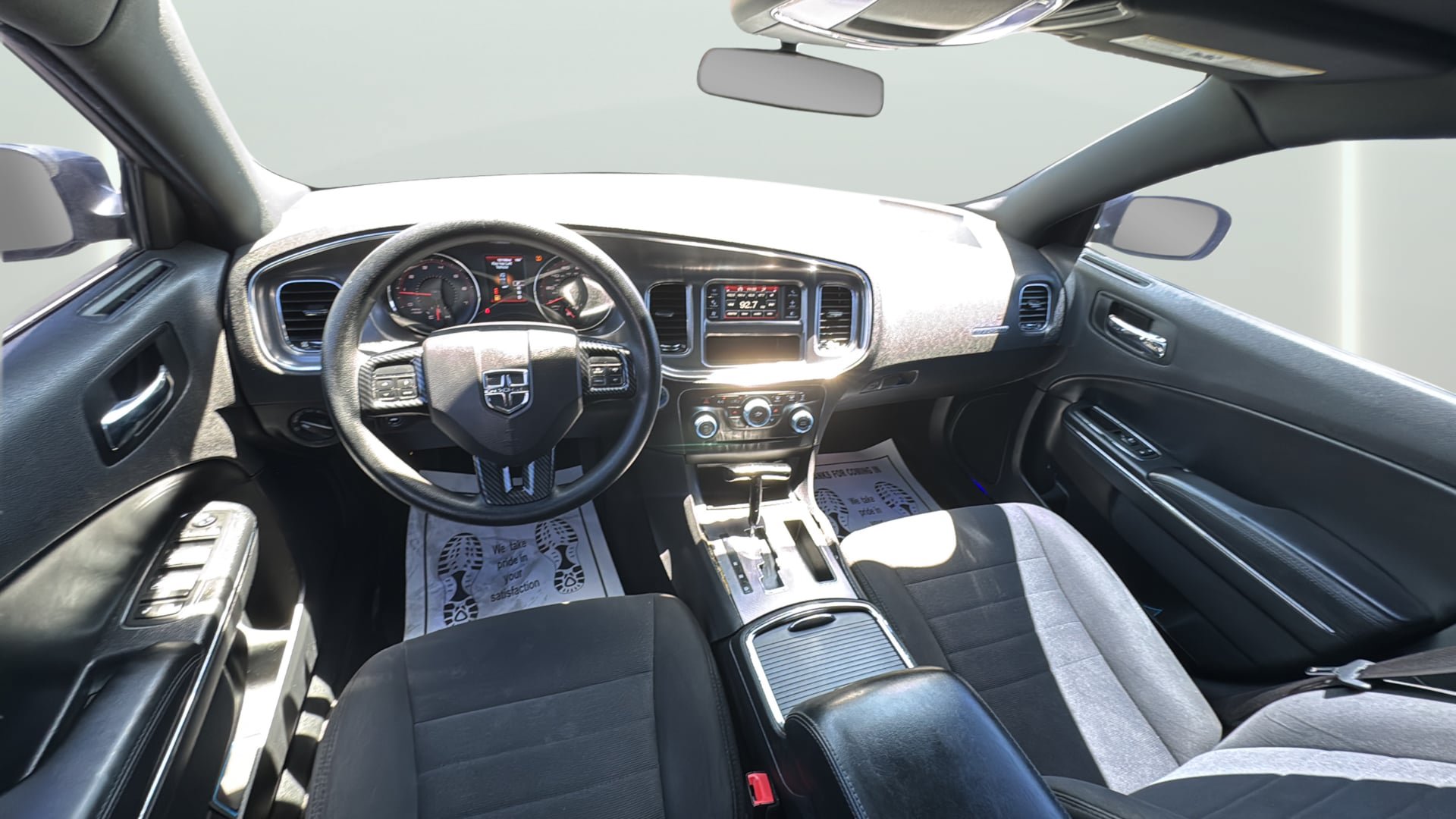 Used 2014 Dodge Charger SE RWD image 15