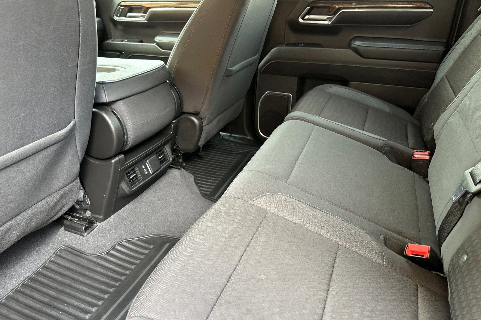 Certified 2024 GMC Sierra 1500 SLE image 13