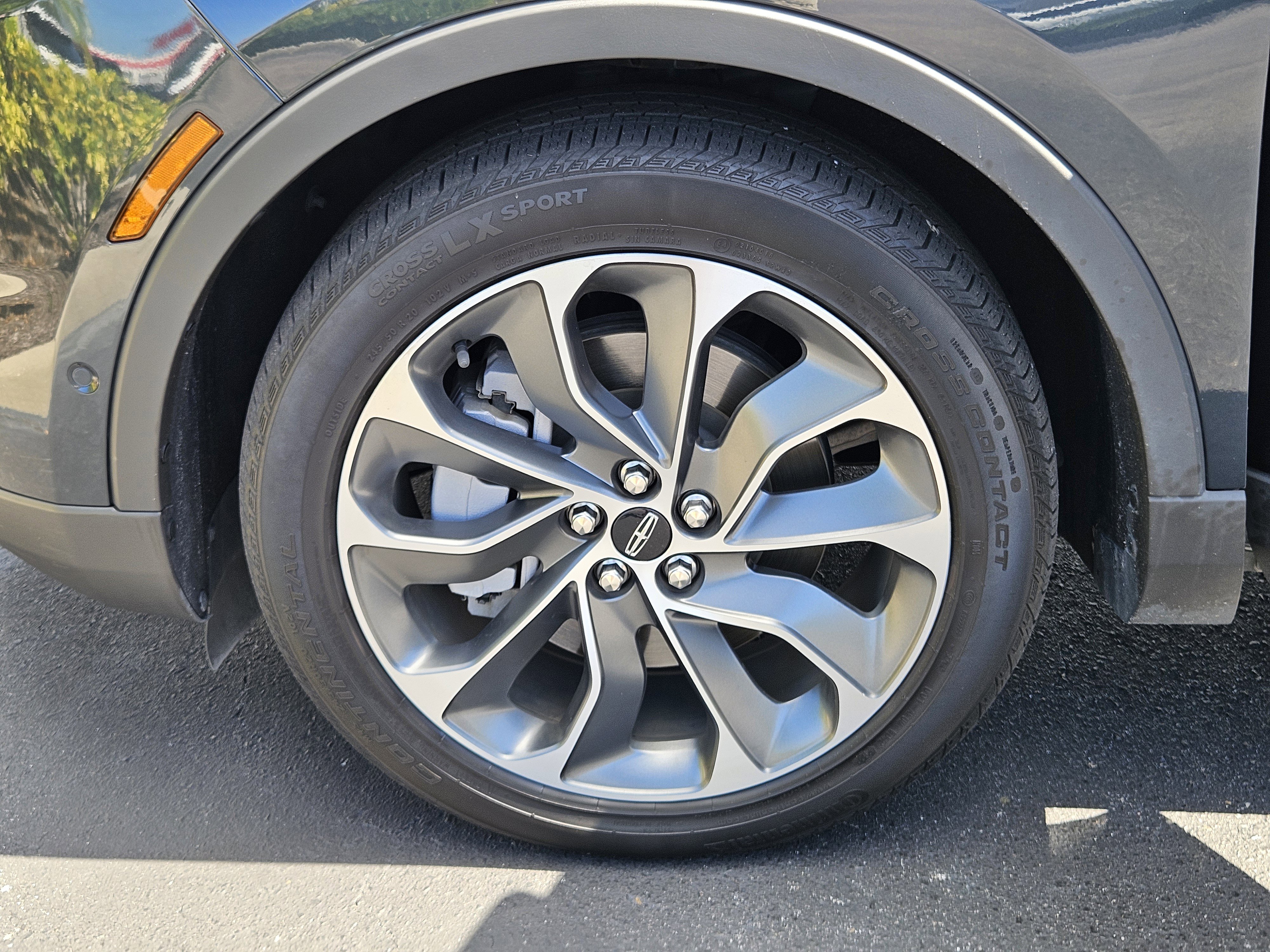 Used 2022 Lincoln Nautilus Reserve image 34