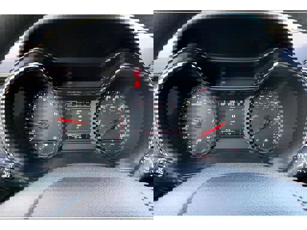 Used 2023 Chevrolet TrailBlazer LT w/ Convenience Package image 22