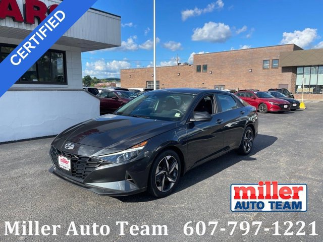 Used 2023 Hyundai Elantra Limited
