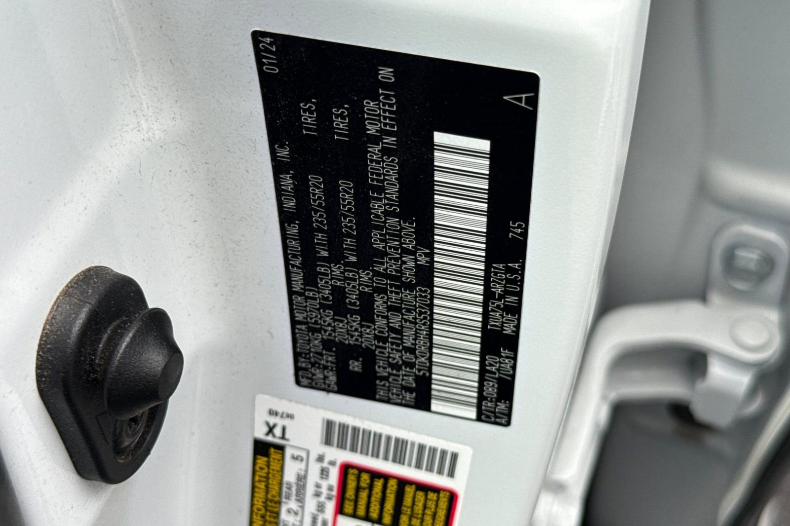 Used 2024 Toyota Highlander Platinum image 35