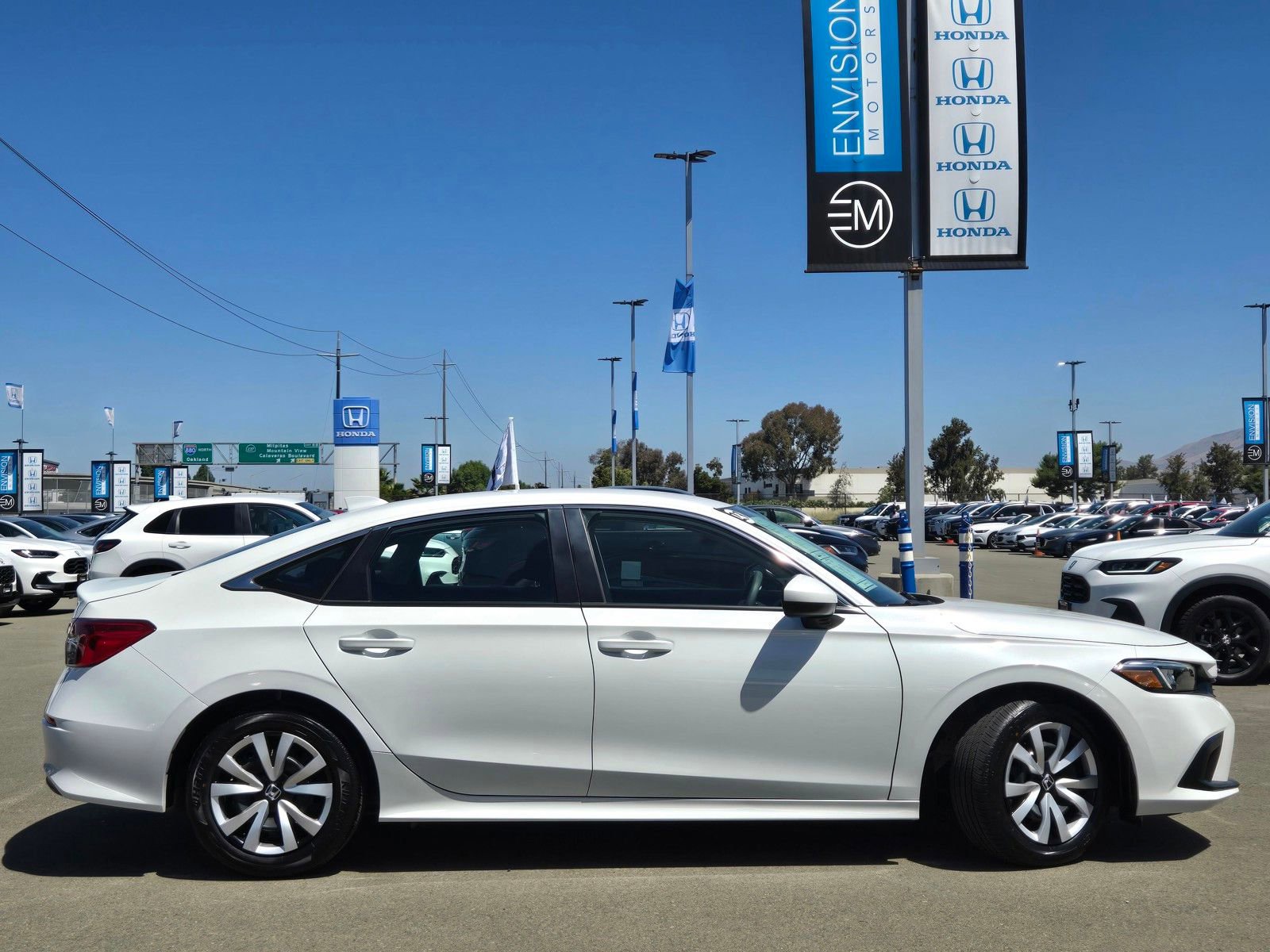 Used 2023 Honda Civic LX image 8