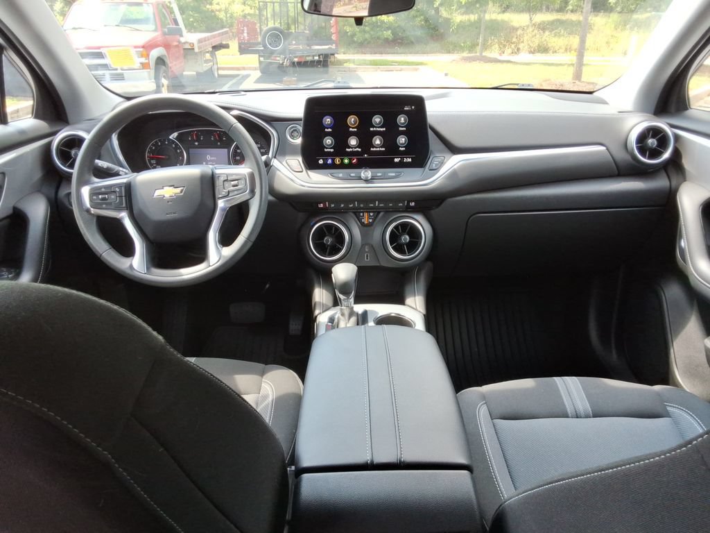 Certified 2023 Chevrolet Blazer LT FWD image 20