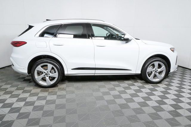 New 2025 Audi Q5 Premium Plus AWD/4WD image 2