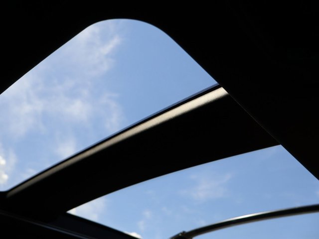 Certified 2025 Toyota Crown Signia w/ Advanced Technology Package AWD/4WD image 22