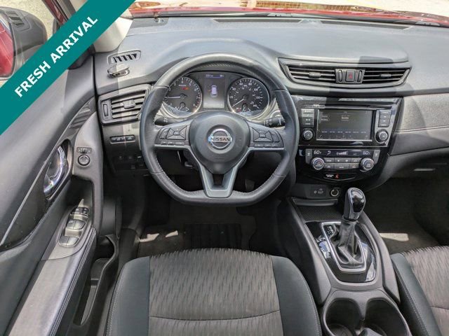 Used 2019 Nissan Rogue SV AWD/4WD image 15
