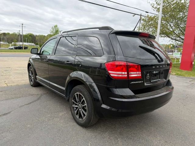 Used 2018 Dodge Journey SE w/ Blacktop Package image 5