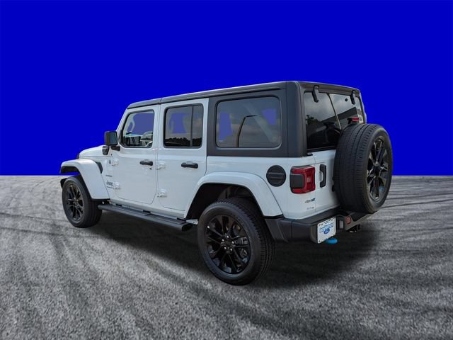 Used 2023 Jeep Wrangler Unlimited Sahara AWD/4WD image 6