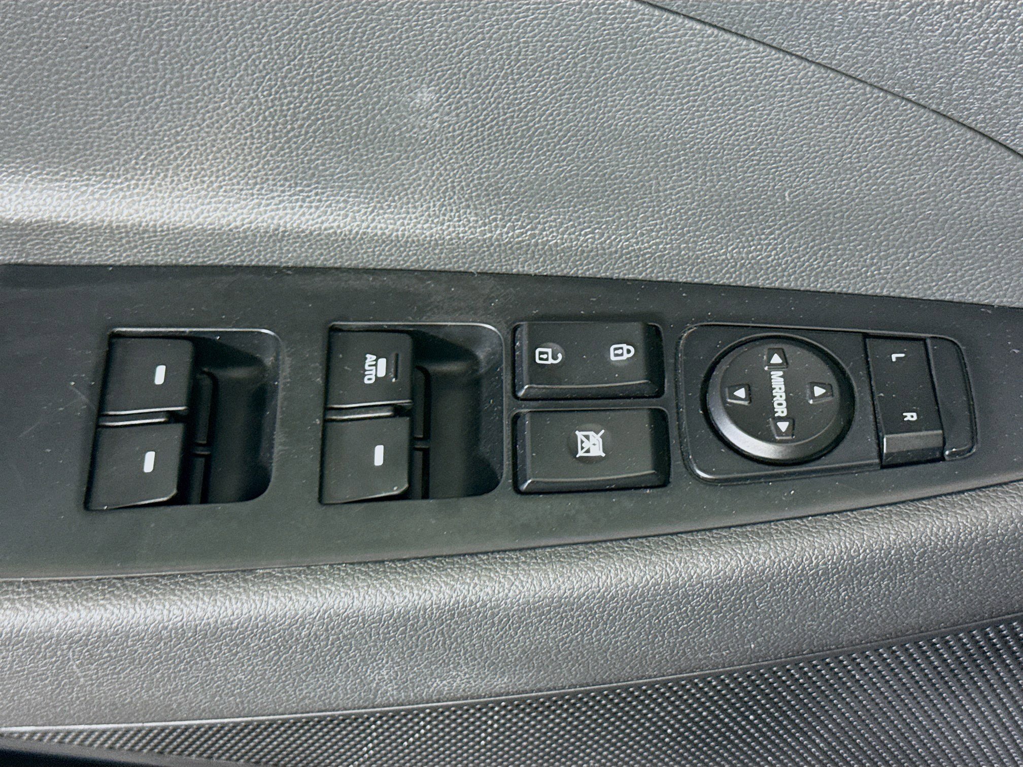 Used 2018 Hyundai Tucson SEL w/ Cargo Package image 23