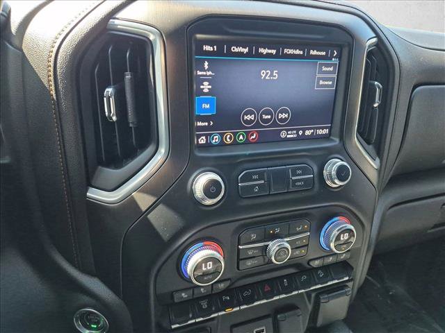 Used 2023 GMC Sierra 2500 AT4 w/ AT4 Preferred Package AWD/4WD image 14