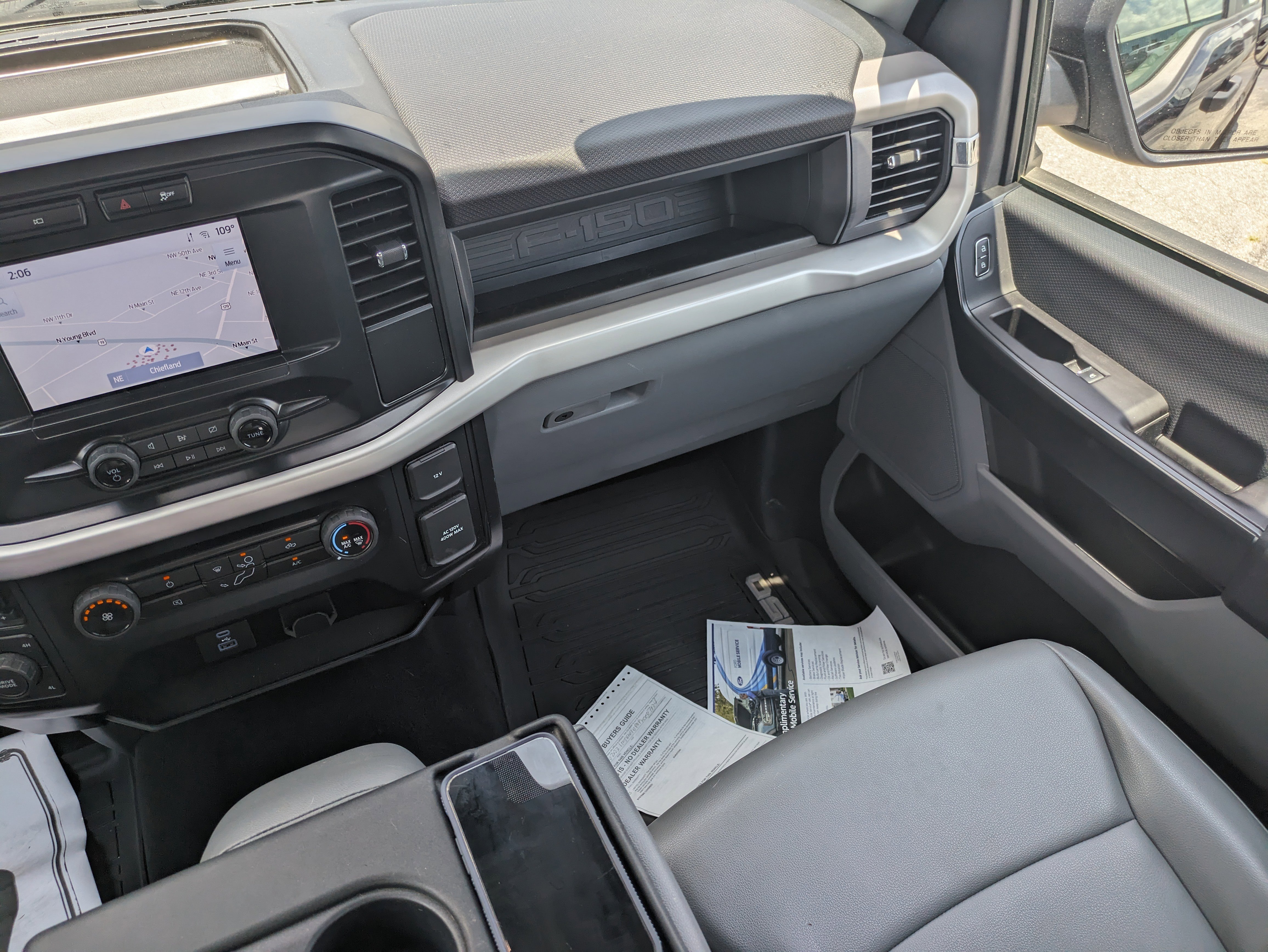 Used 2023 Ford F150 XL w/ Trailer Tow Package image 14