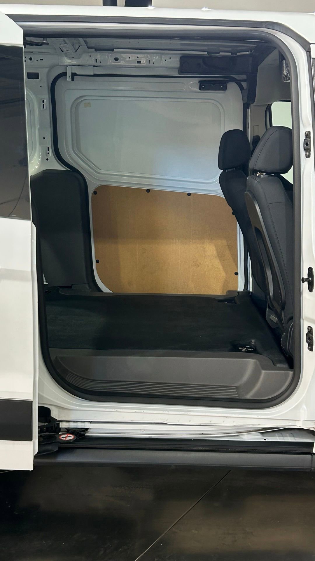 Used 2019 Ford Transit Connect XL FWD image 48