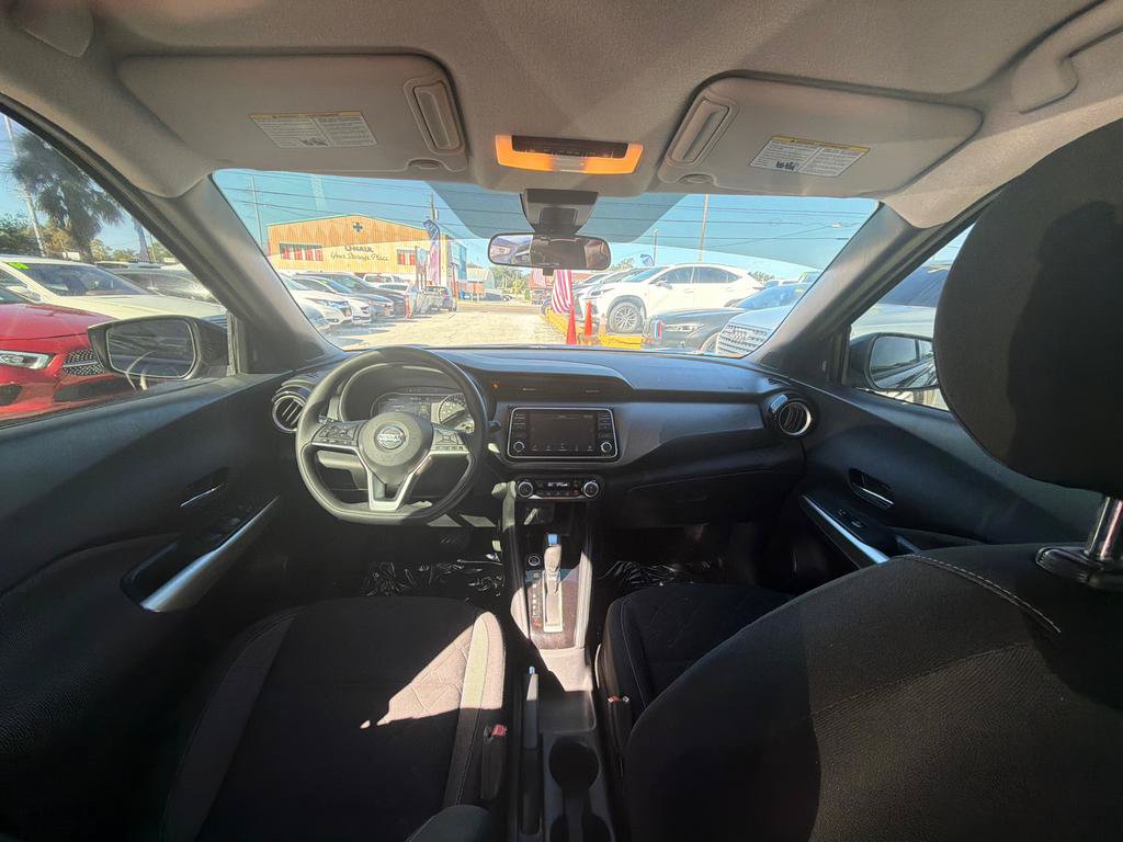 Used 2020 Nissan Kicks SV FWD image 18