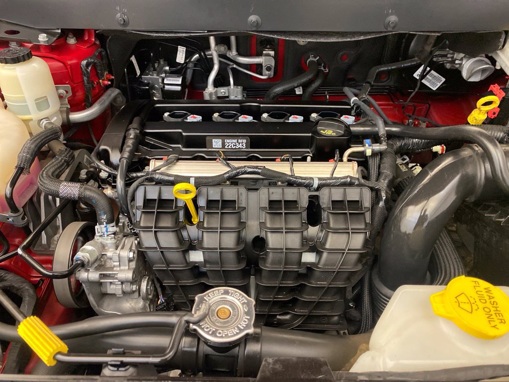 Used 2020 Dodge Journey SE w/ SE Popular Equipment Group FWD image 27