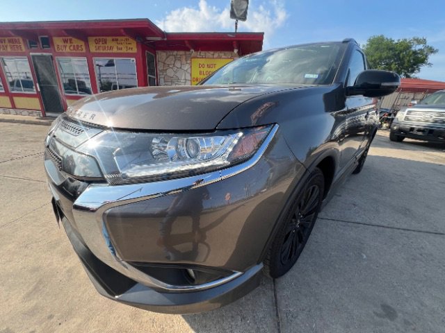 Used 2020 Mitsubishi Outlander SE