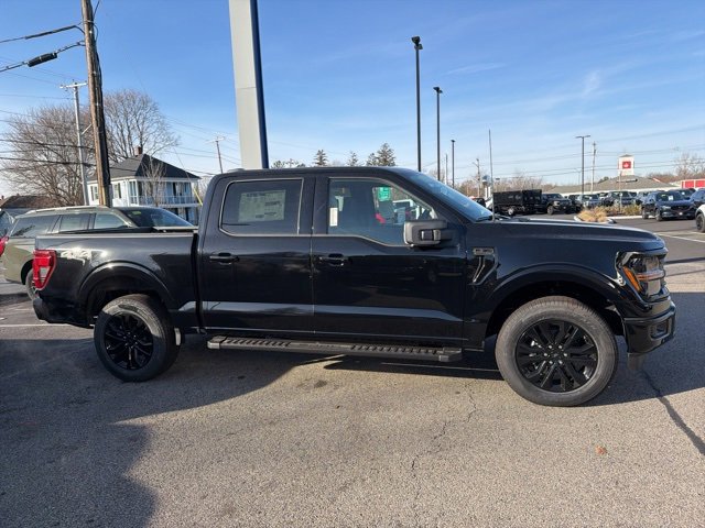 New 2025 Ford F150 XLT w/ Equipment Group 302A MID image 2