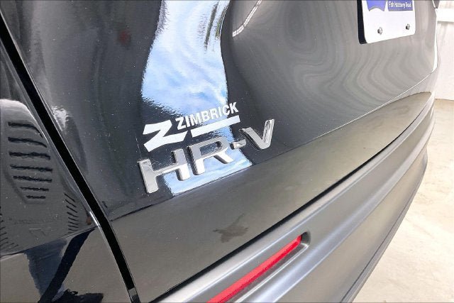 Certified 2027 Honda HR-V LX image 9