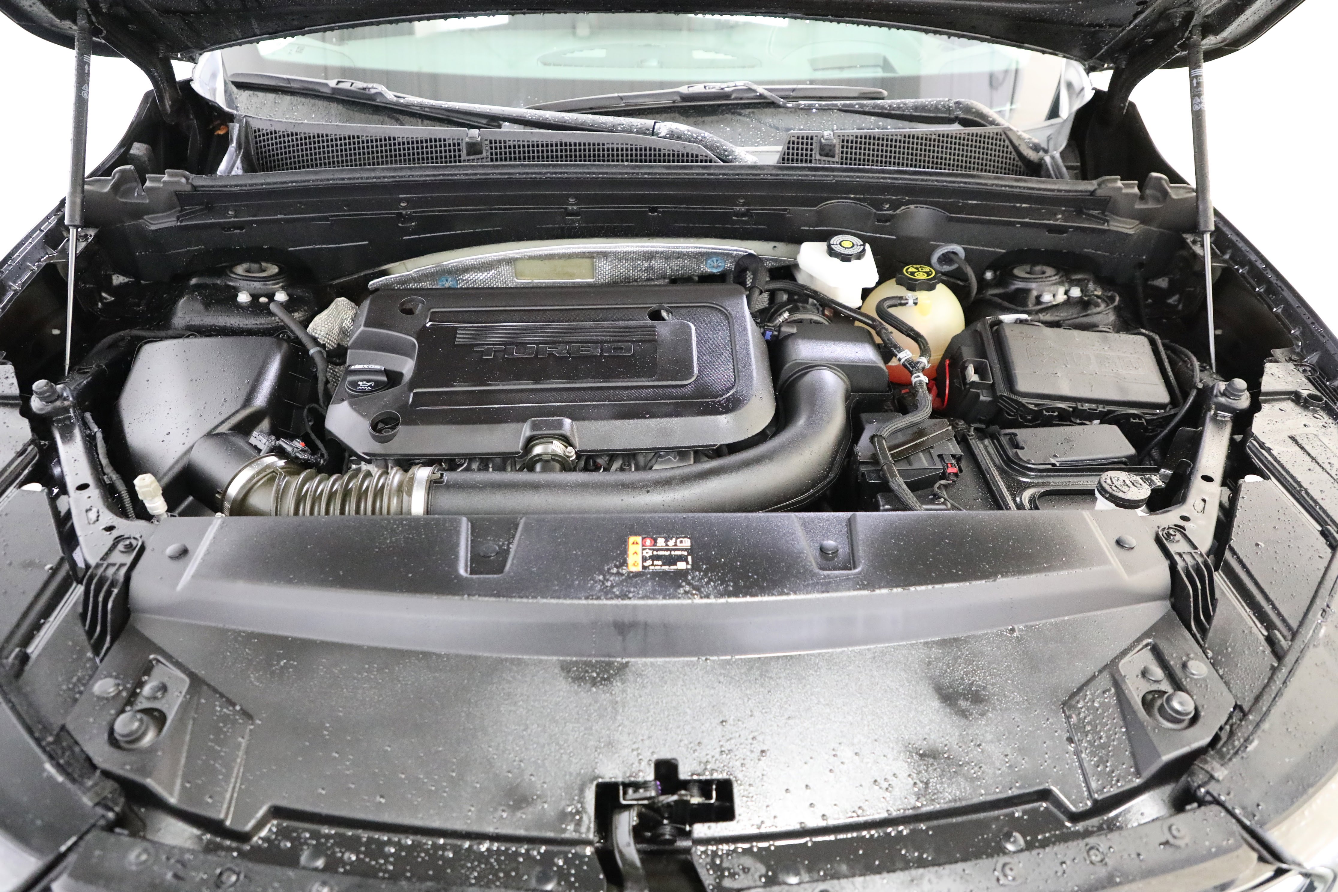 Used 2023 Buick Envision Essence w/ Technology Package I image 25