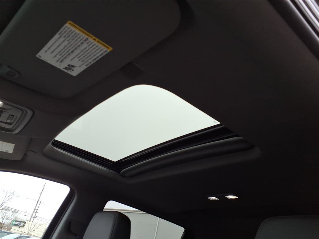 Used 2020 GMC Sierra 1500 SLT w/ SLT Premium Plus Package image 16