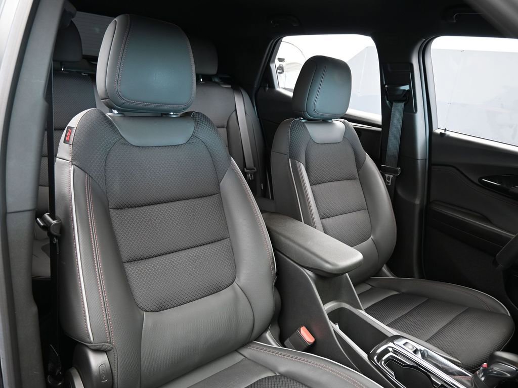 Used 2023 Chevrolet TrailBlazer RS w/ Convenience Package image 44