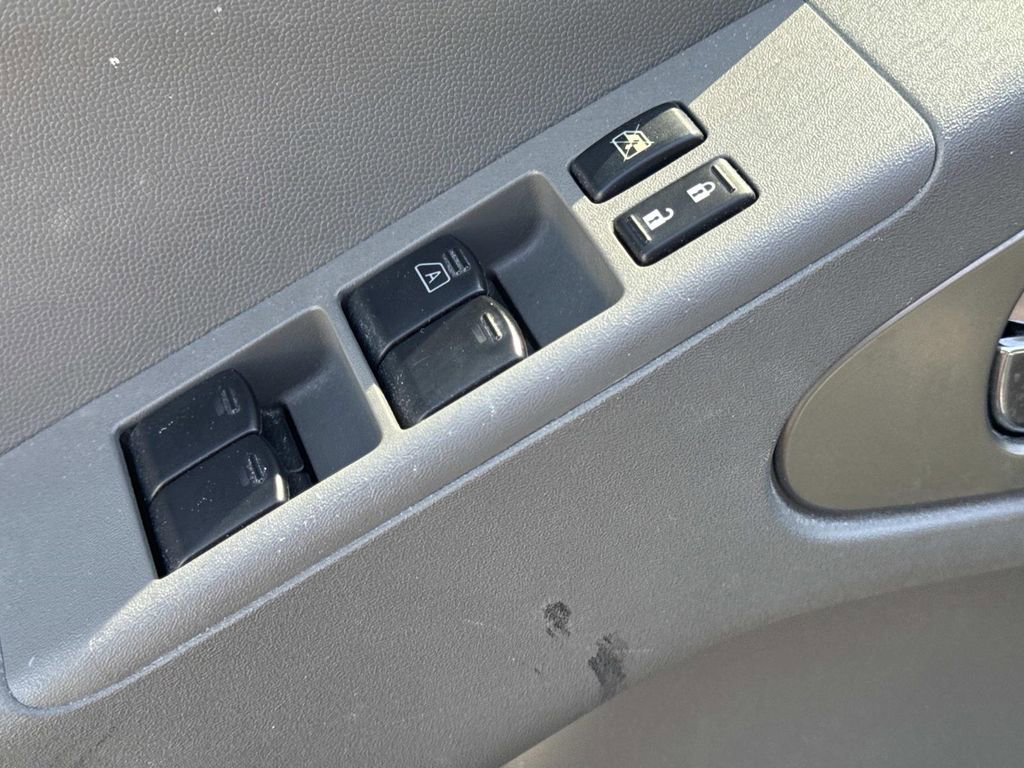 Certified 2020 Nissan Frontier SV RWD image 17