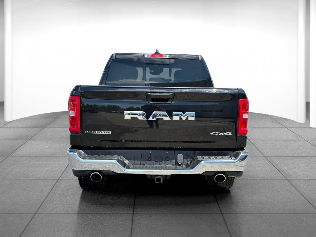 Used 2025 RAM 1500 Laramie AWD/4WD image 6