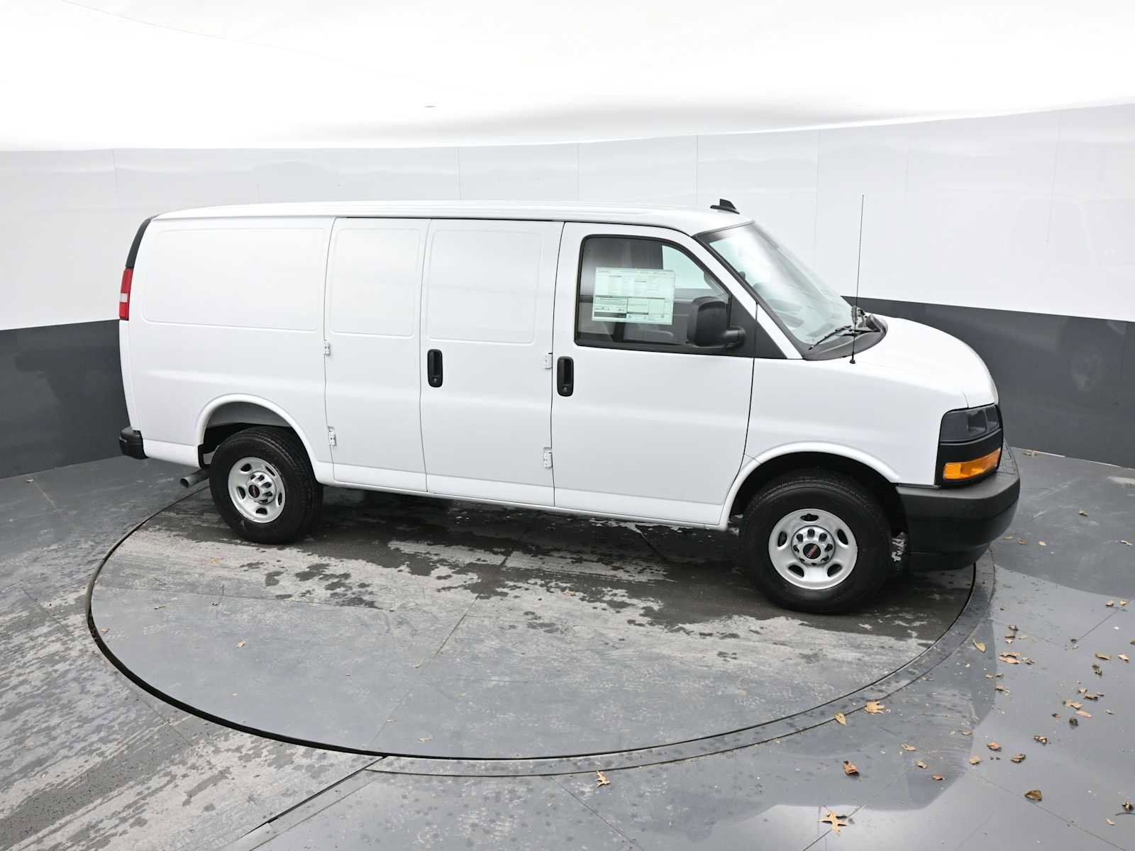 New 2025 GMC Savana 2500 w/ Driver Convenience Package image 32