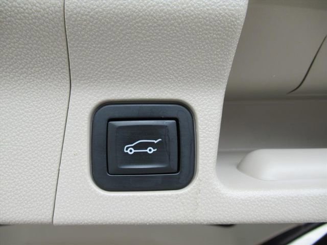 Used 2017 GMC Acadia Denali w/ Technology Package image 37