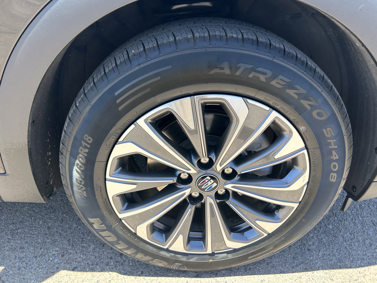 Certified 2024 Buick Envision Preferred AWD/4WD image 9