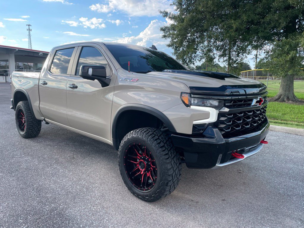 Used 2022 Chevrolet Silverado 1500 ZR2 AWD/4WD image 1