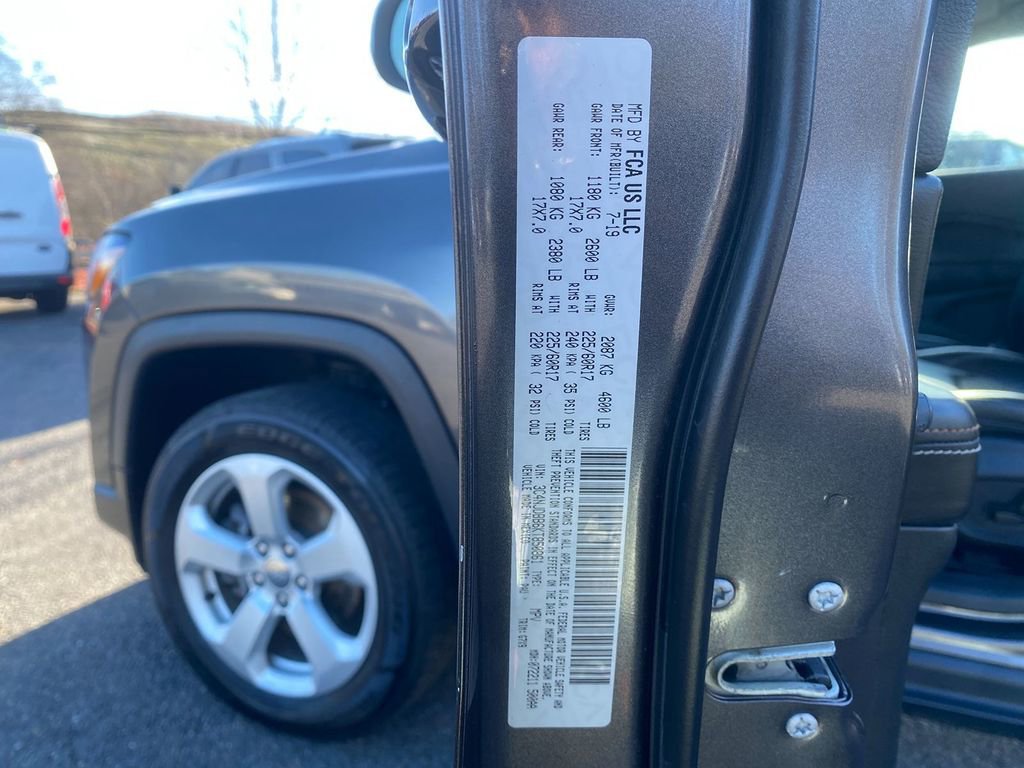 Used 2019 Jeep Compass Latitude w/ Popular Equipment Group image 32