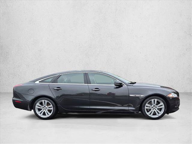 Used 2012 Jaguar XJ L RWD image 4