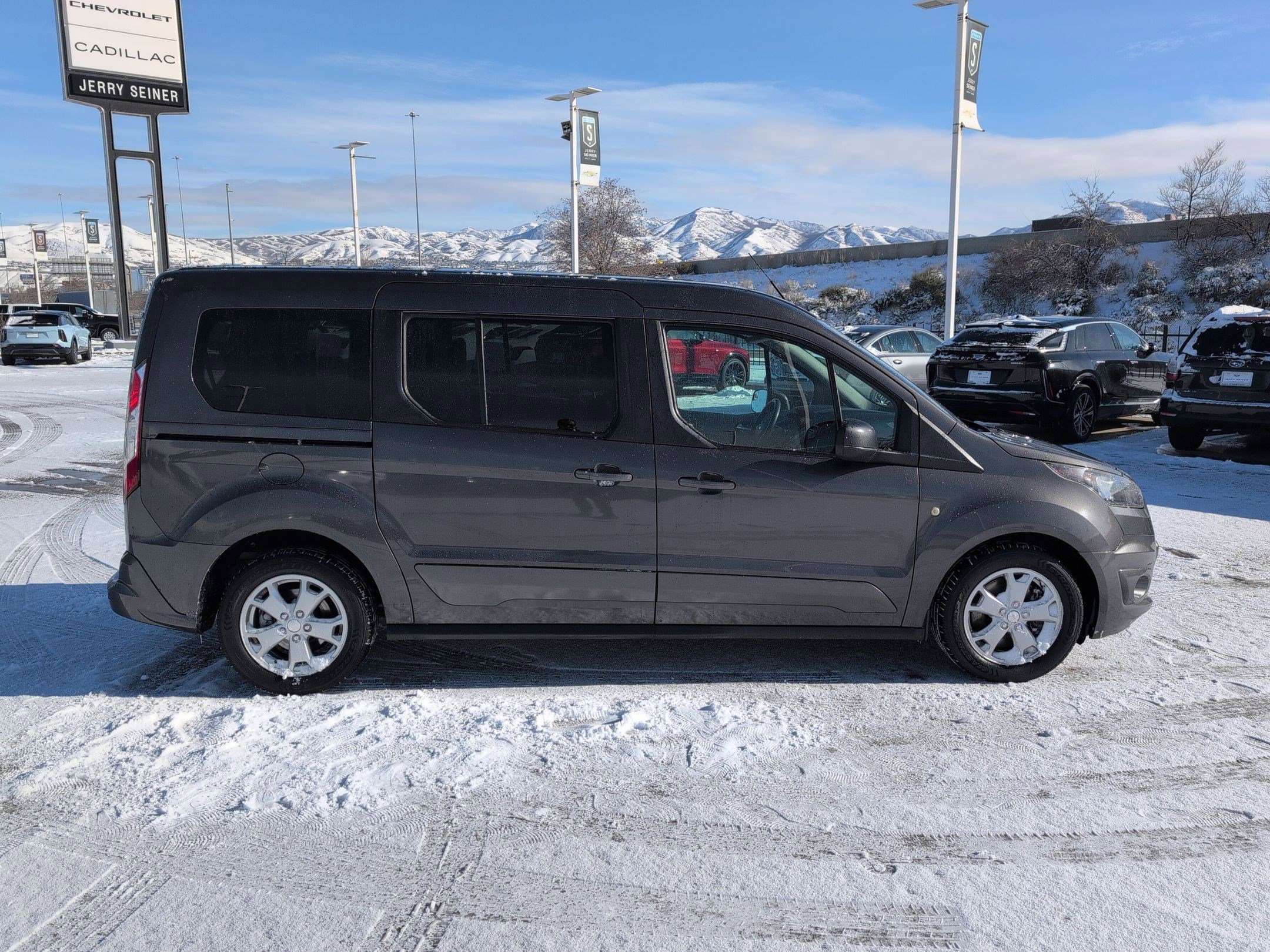 Used 2015 Ford Transit Connect XLT image 6