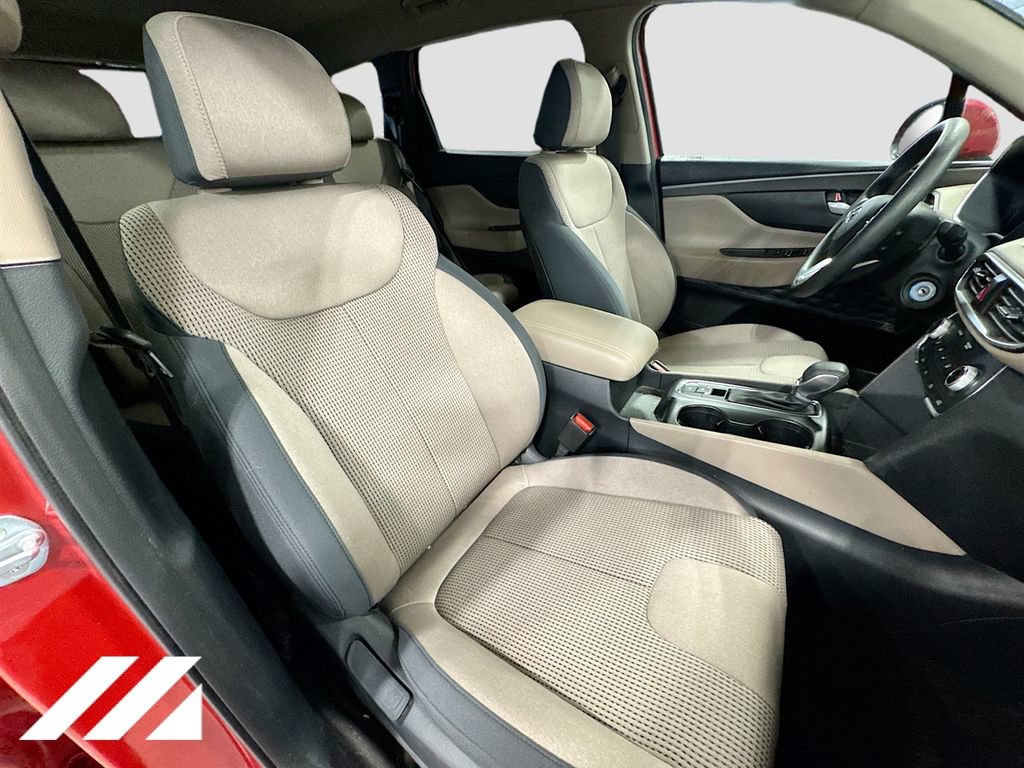 Used 2020 Hyundai Santa Fe SE image 27