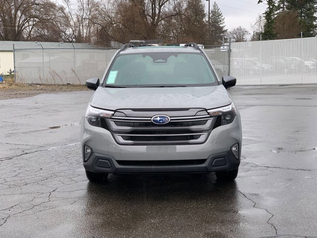 Used 2026 Subaru Forester Premium image 2