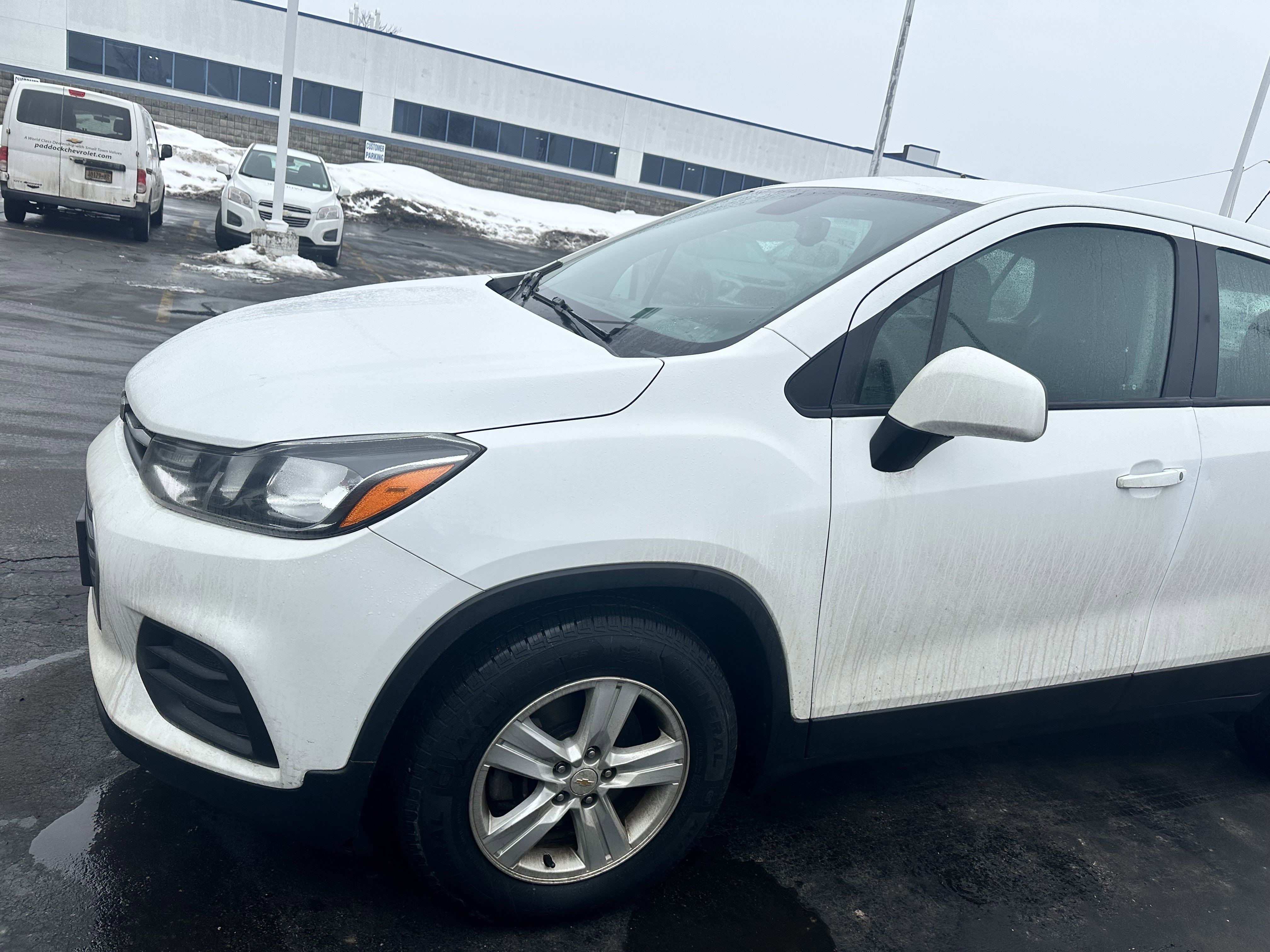 Used 2021 Chevrolet Trax LS image 4