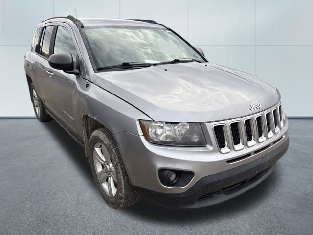 Used 2016 Jeep Compass Sport w/ Power Value Group image 5