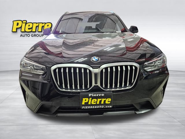 Used 2024 BMW X3 xDrive30i AWD/4WD image 2
